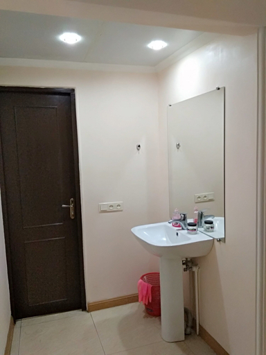 Bathroom 3, Komitas Avenue Guest House, Yerevan