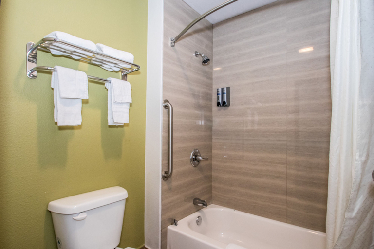 Bathroom 4, Americas Best Value Inn Ft. Worth, Fort Worth