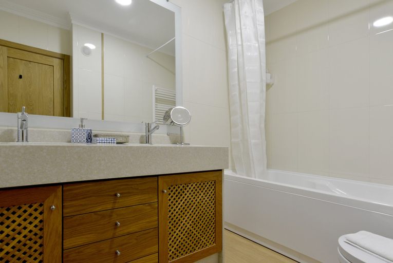 Bathroom 4, Gorgeous Beach Flat, Cascais