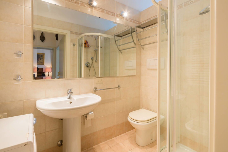 Bathroom 3, Residenza Novecento, Verona