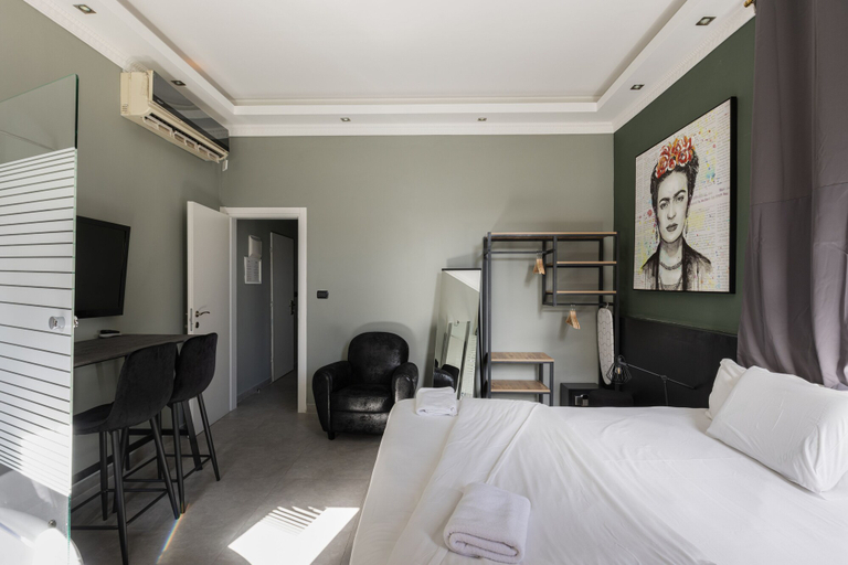 Bedroom 2, Residence Suites Hotel