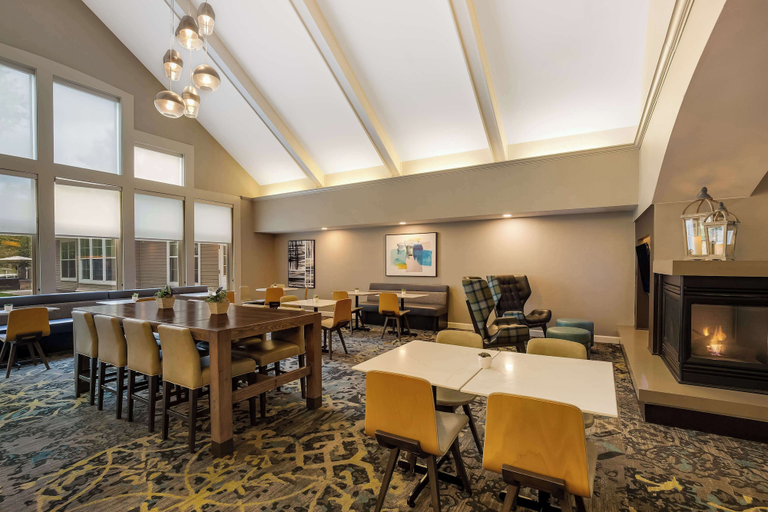 Food & Drinks 5, Sonesta ES Suites Parsippany Morris Plains, Morris