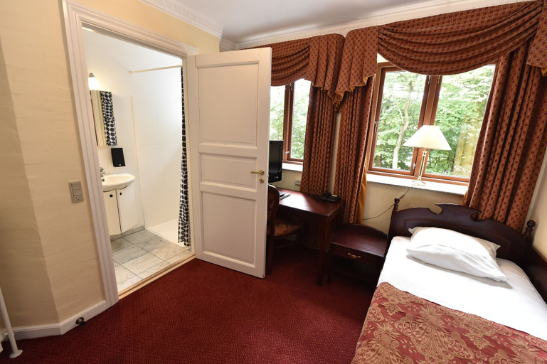 Bedroom 2, Hotel Amerika, Mariagerfjord