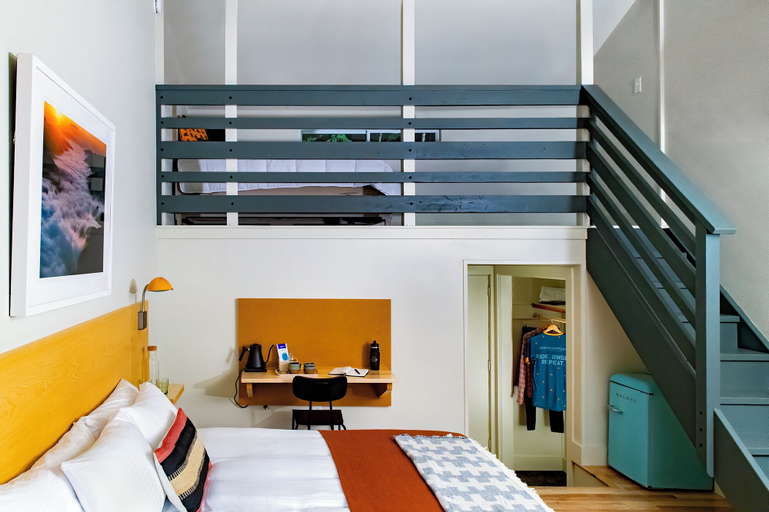Bedroom 21