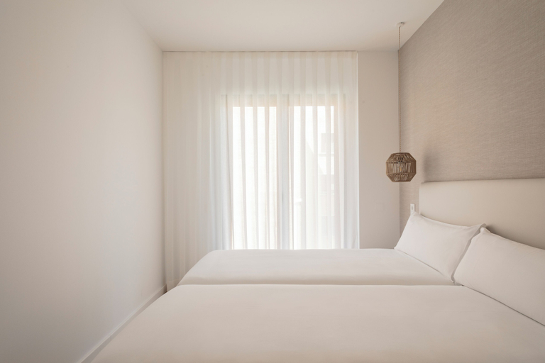 Bedroom 3, Europa Apartments, Barcelona