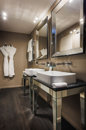 Bathroom 4, DOM Hotel, Rome