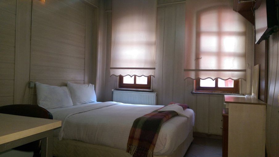 Bedroom 4, Mevlana Otel, Selçuklu