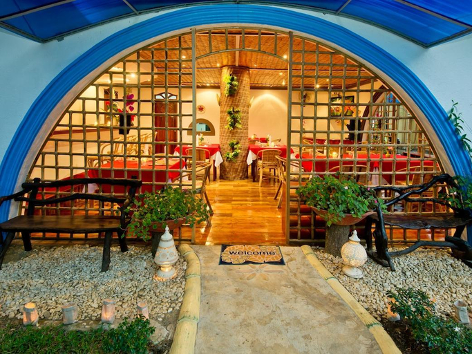 Food & Drinks 3, Floral Villarosa Hotel, Puerto Princesa City