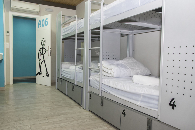 Bedroom 3, Bcnsporthostels, Barcelona