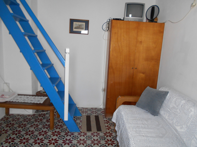 Bedroom 4, Popi Studios, South Aegean