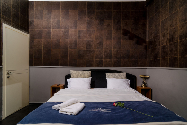 Bedroom 3, Ness Hotel