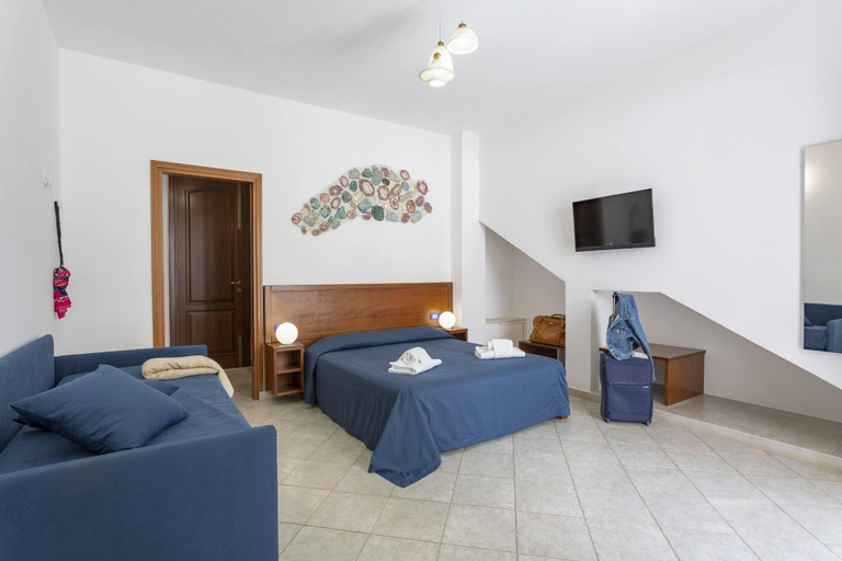 Bedroom 3, Poseidon Residence, Trapani
