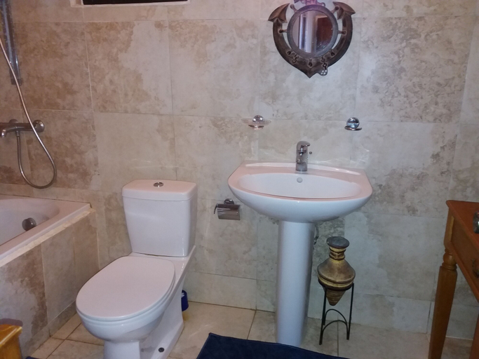 Bathroom 4, Reef View Pavilion Villas and Condos