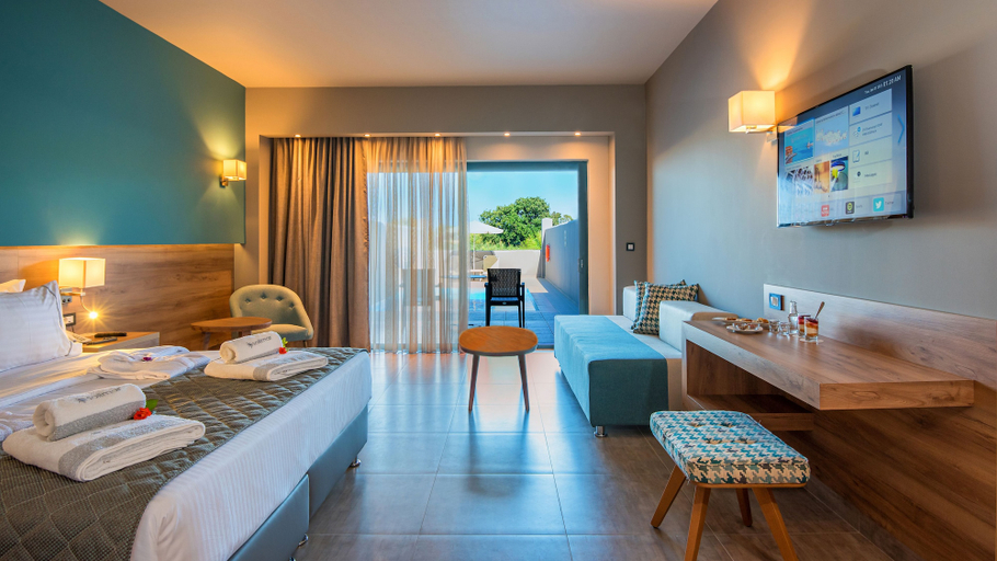 Bedroom 3, Solimar Aquamarine Resort, Crete