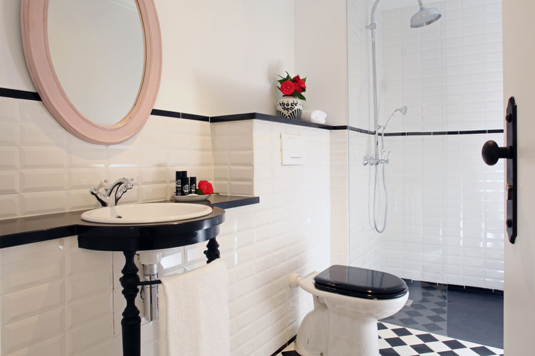 Bathroom 5, 1872 River House by Olivia, Porto