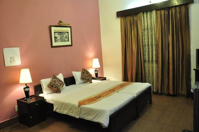 Bedroom 2, Pulse Impulse, Delhi