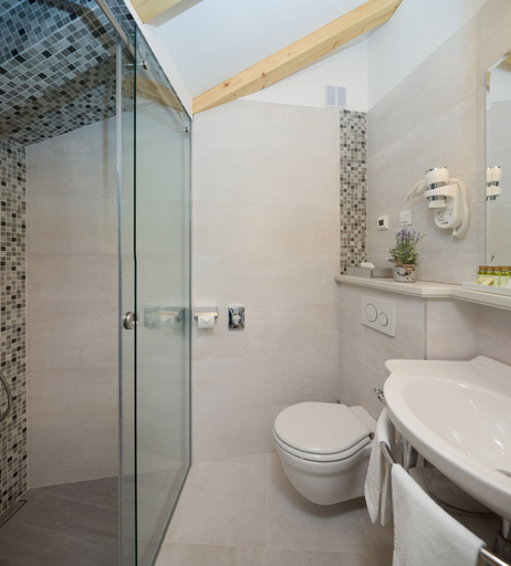 Bathroom 4, Priska Heritage Rooms, Split