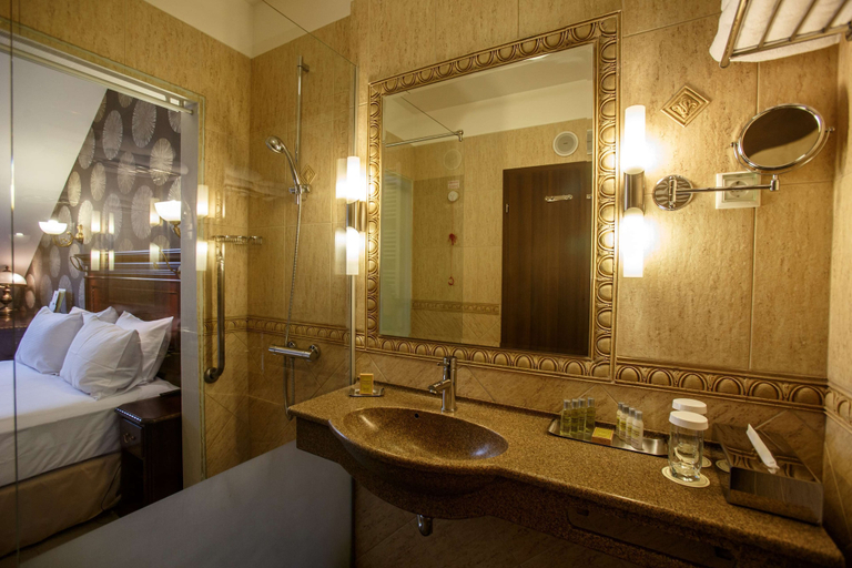 Bathroom 4, DoubleTree by Hilton Hotel Sighisoara - Cavaler, Sighisoara