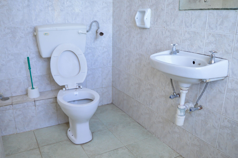 Bathroom 3, Cool Breeze Hotel Mombasa, Mvita