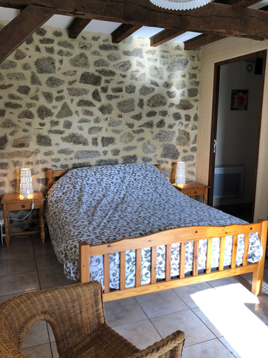 Bedroom 3, Maison d'hôtes Ourdeaux et gîte Chez Rouchon, Creuse
