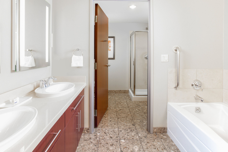 Bedroom 5, Staybridge Suites LAS VEGAS - STADIUM DISTRICT, Clark