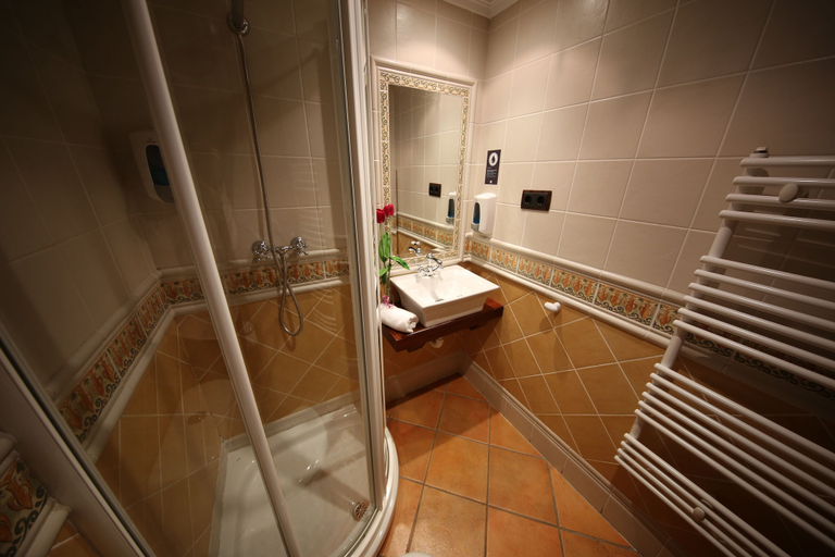 Bathroom 4, Alda Casco Antiguo, León
