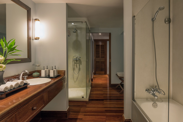 Bathroom 5, Victoria Angkor Resort & Spa, Siem Reap