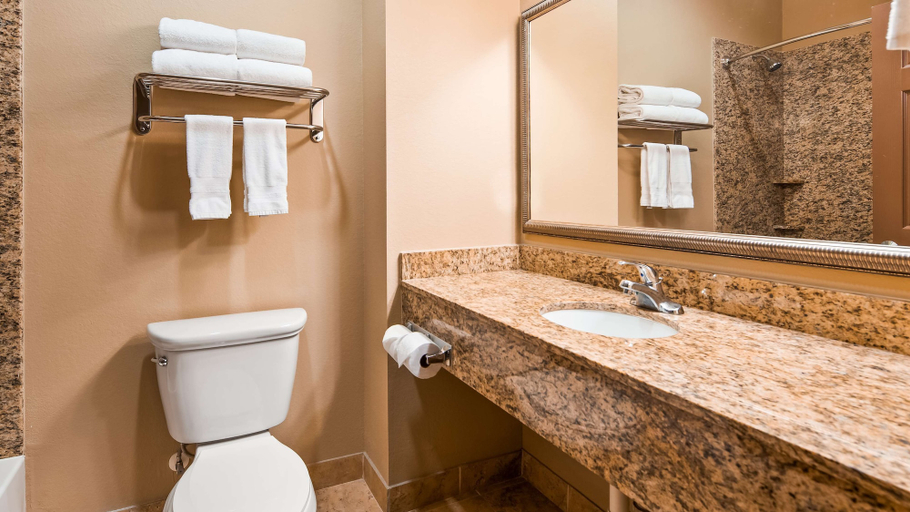 Bathroom 4, Best Western Plus Kenedy Inn, Karnes