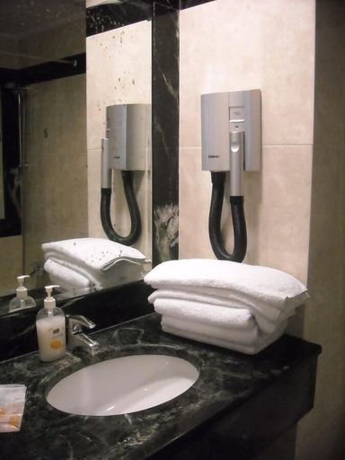 Bathroom 4, City Marina Hotel, Ionian Islands