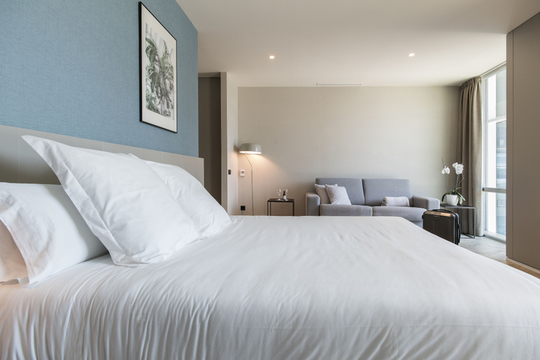 Bedroom 3, Sleep & Fly, Barcelona