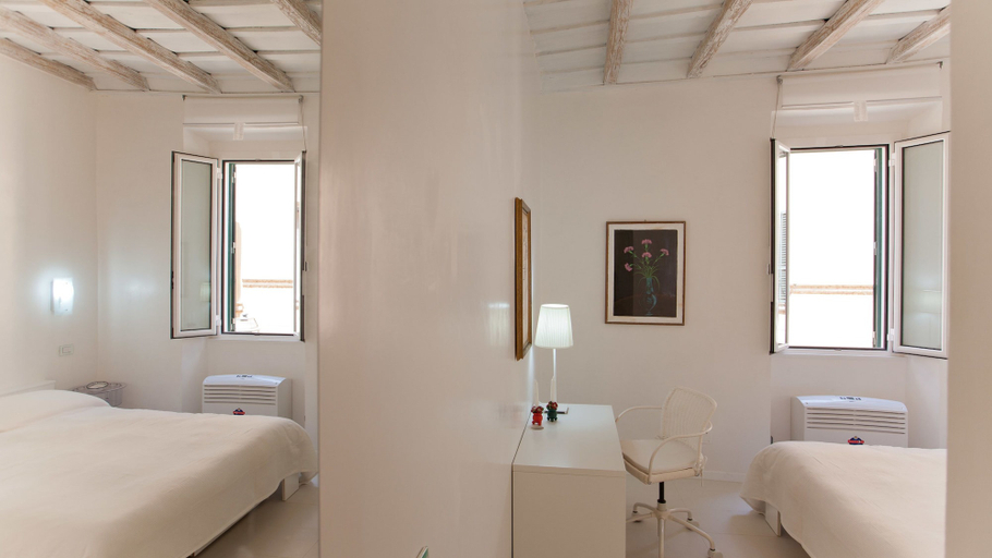 Bedroom 3, Rental In Rome Beato Angelico Apartment, Roma
