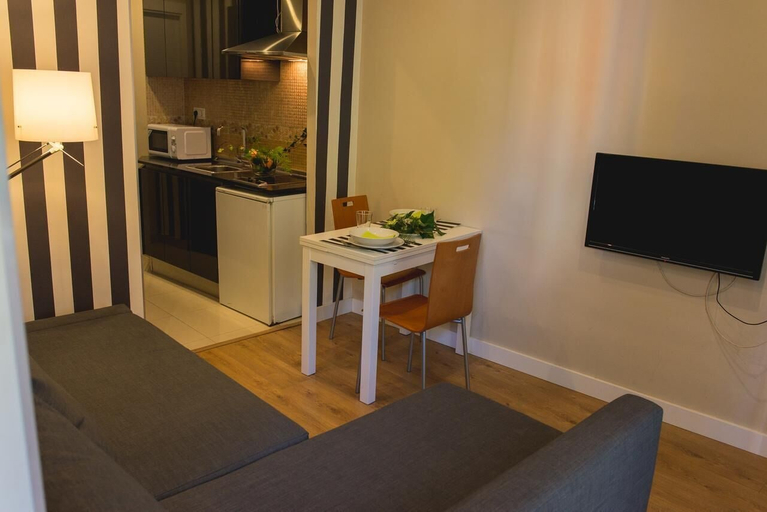Others 5, AB Apartamentos Trinidad, Málaga