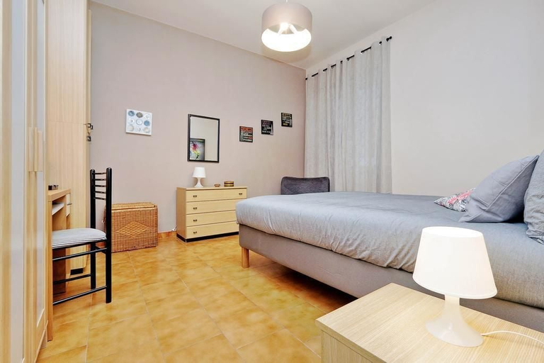 Bedroom 2, Aldos Place, Rome