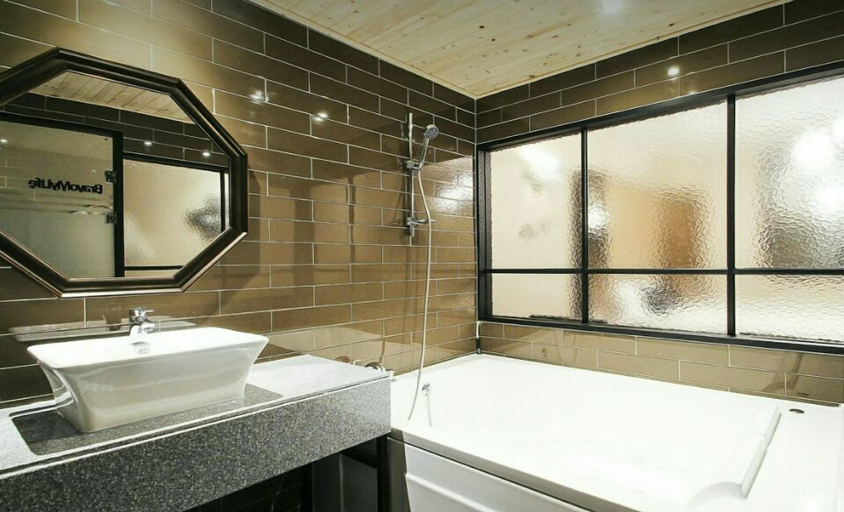Bathroom 3, The Hotel Changwon, Changwon