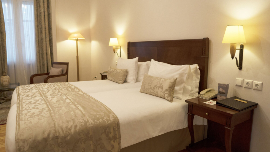 Bedroom 2, Capsis Bristol Boutique Hotel, Central Macedonia