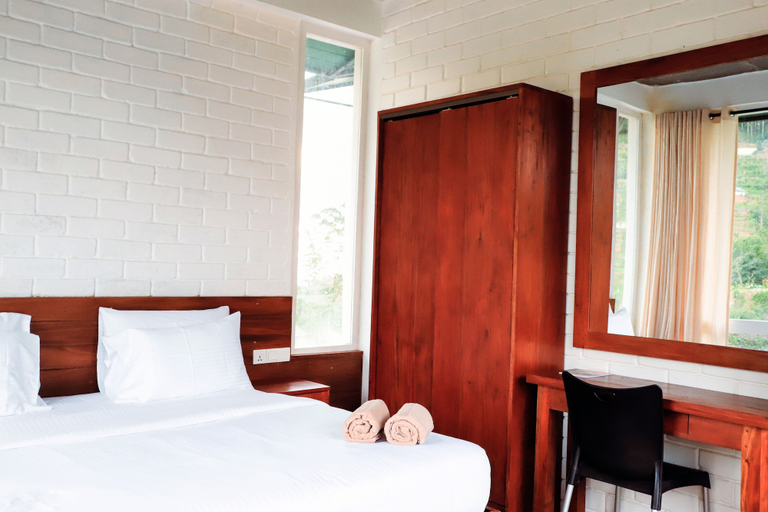 Bedroom 2, Shannon Rise Holiday Home, Kothmale