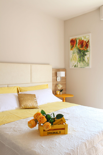 Bedroom 4, Apart-Hotel La Rocchetta, Brescia
