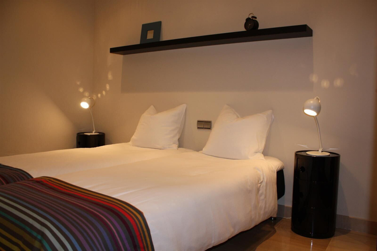 Bedroom 2, Two-Bedroom Beach Apartment, Málaga