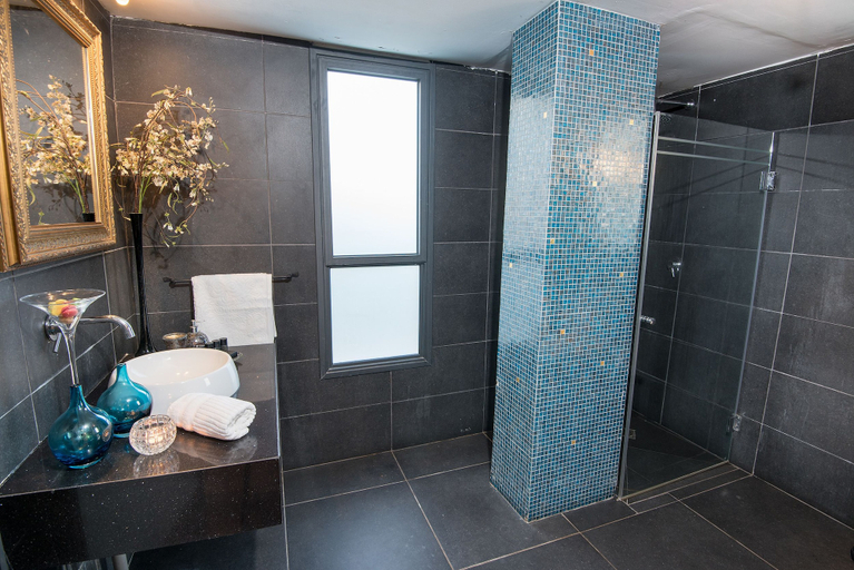 Bathroom 3, Appartment in Kfar Vradim
