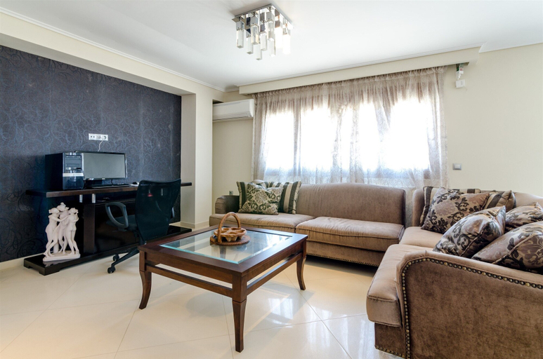 Others 5, Med Villa, Crete