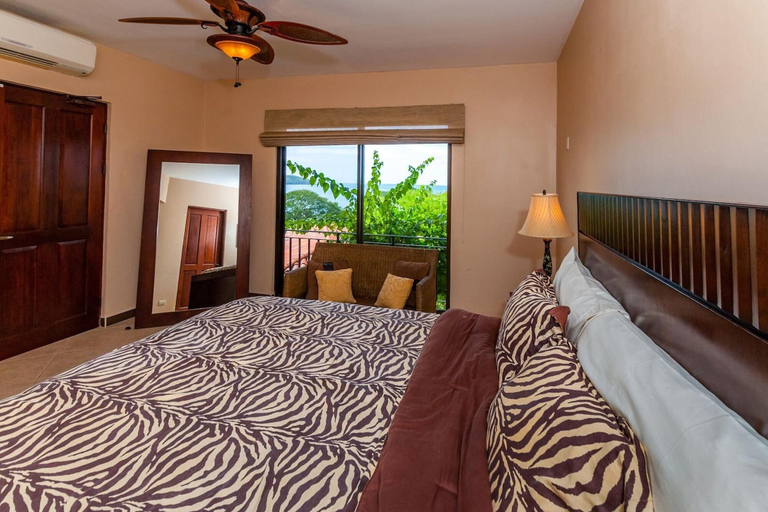 Bedroom 3, Stunning Hillside Villa with Panoramic Ocean Views & Infinity Pool, Santa Cruz