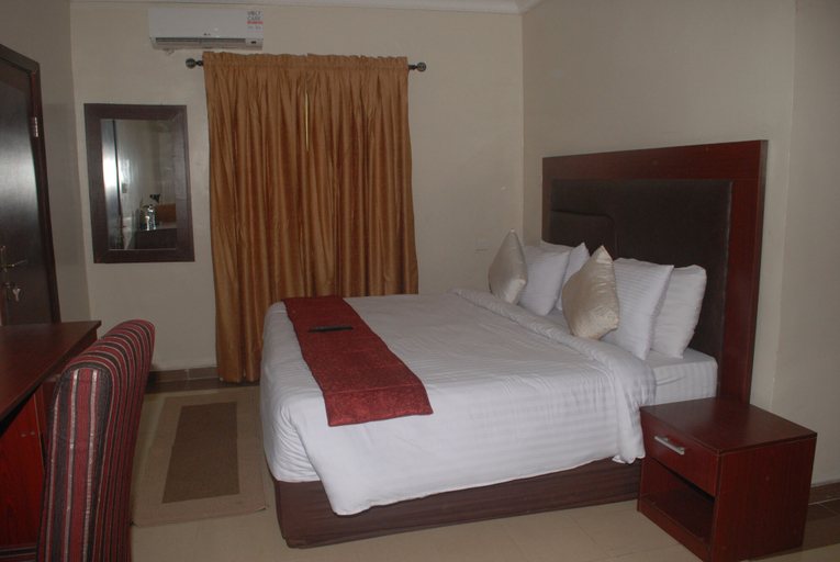 Bedroom 4, De Dreams Hotel & Suite, Eti-Osa