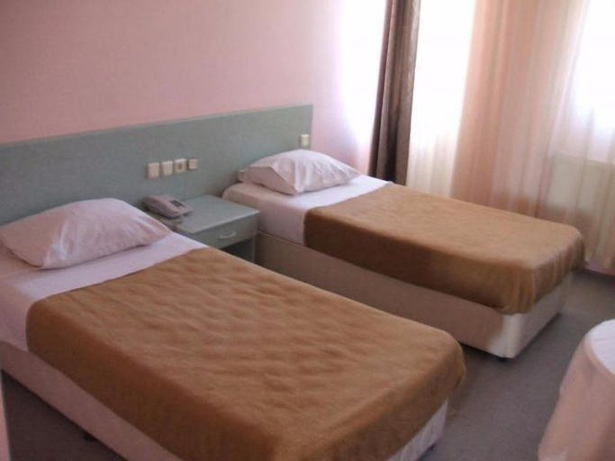 Bedroom 3, Samdan Thermal Hotel, Akköy