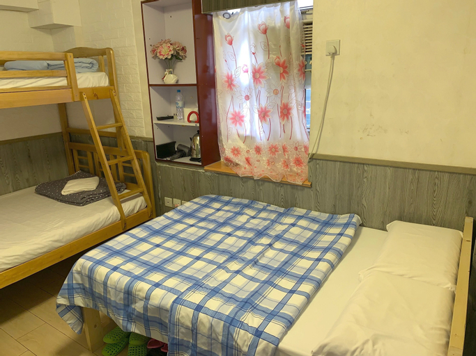 Bedroom 4, Majestic 7 Guest House, Kowloon