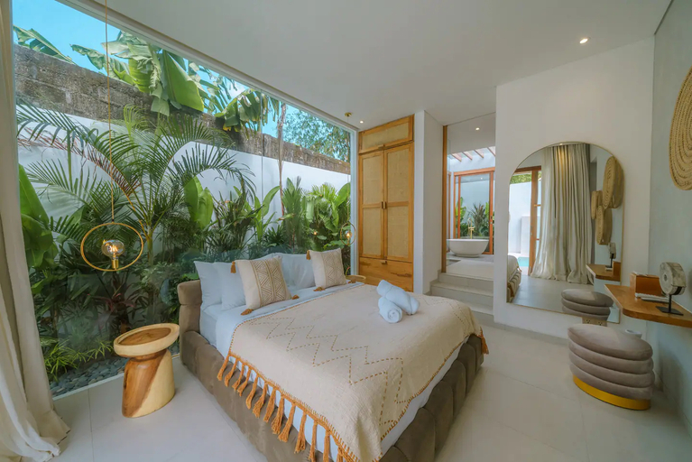Bedroom 2, Villa Cocoon – Gaia: Exquisite 1 Bedroom Designer Villa in Pererenan, Badung