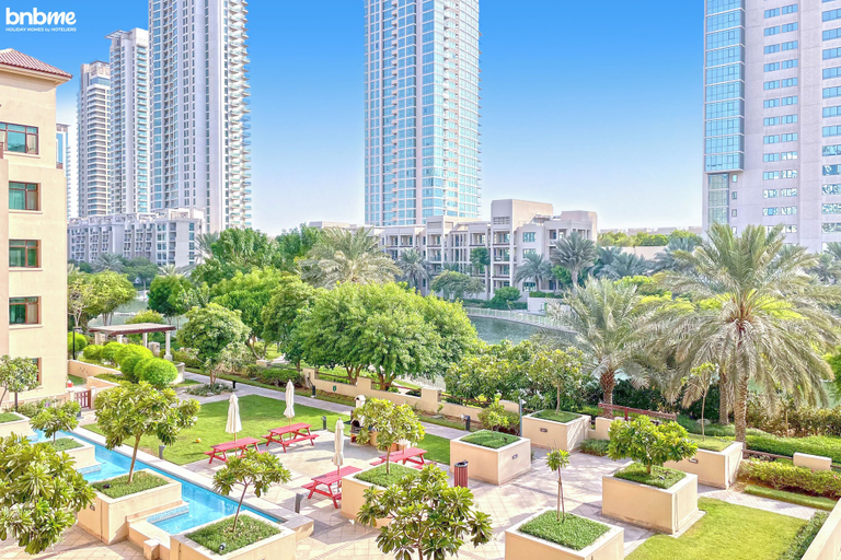 Balcony view, bnbme | Túria Tower A | 2 BDR, Dubai