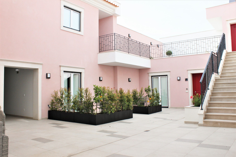 Exterior & Views 2, Cardeal Suites & Apartments, Faro
