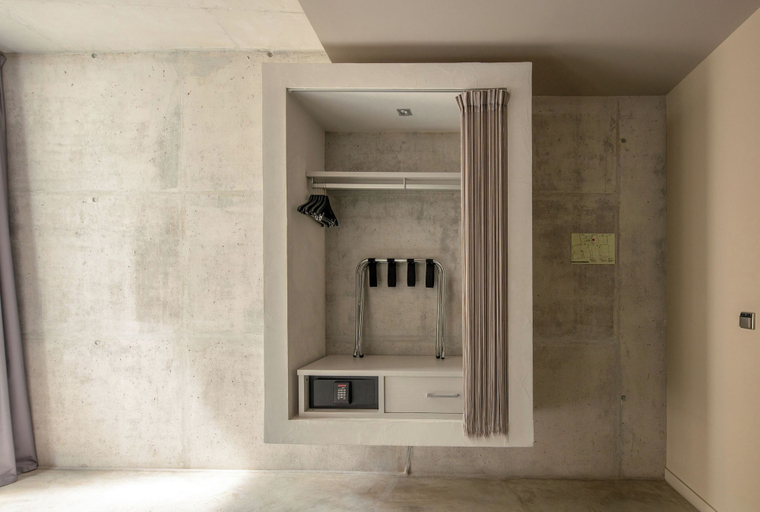Bathroom 4, Viura, Álava