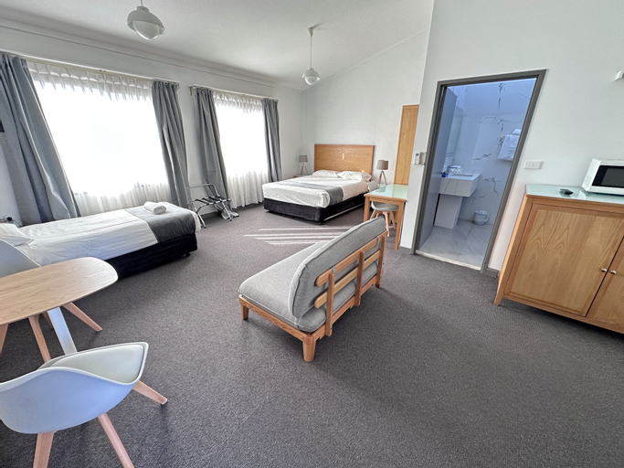 Bedroom 7