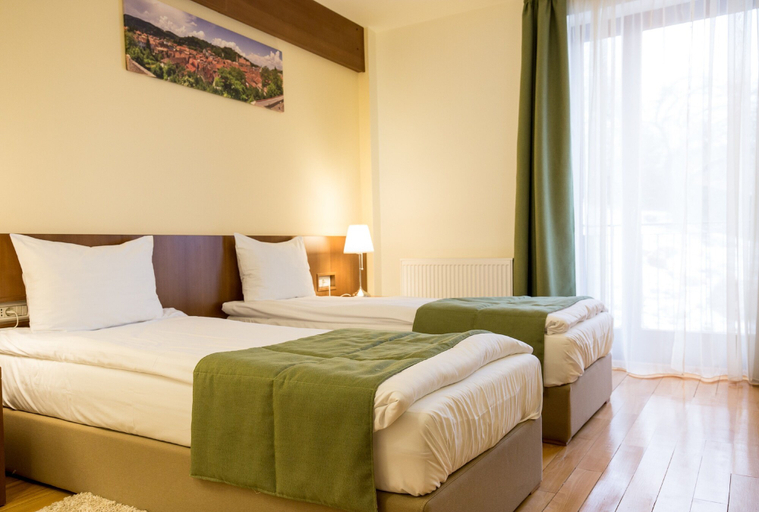 Bedroom 4, Hotel Kolping, Brasov